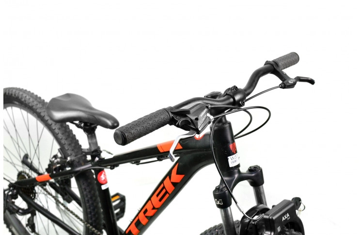 Горный велосипед Trek Marlin 4 W376 27.5" XS черный с красным Б/У
