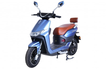 Электрический мопед Tailg T70 (2000Вт графеновый аккумулятор 72В 35Ач) 12"