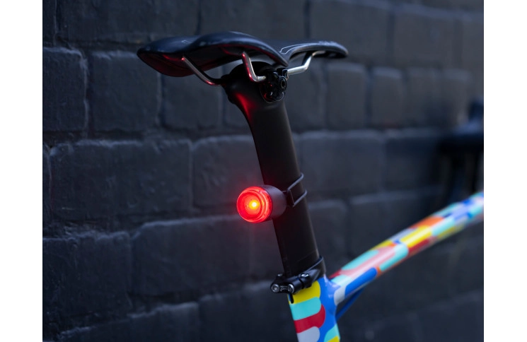 Мигалка задняя Knog Plug Rear 10 Lumens Red