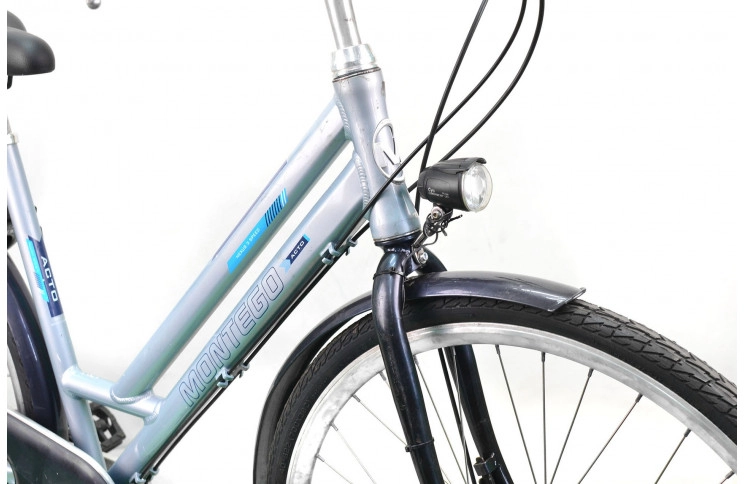 Міський велосипед Montego Acto 28" 49 см блакитний Б/В
