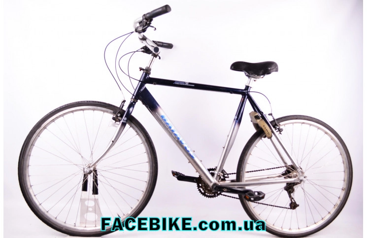Гибридный велосипед Batavus.