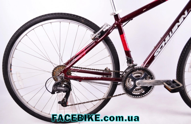 Гибридный велосипед Schwinn