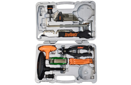 Кейс ICE TOOLZ 82F6 с инструментом CARBONFIX