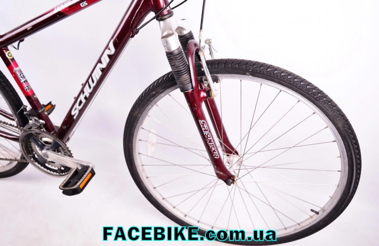 Гибридный велосипед Schwinn