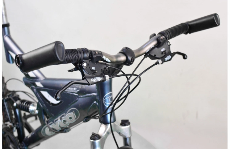 Б/В Двопідвісний велосипед Cyco FST
