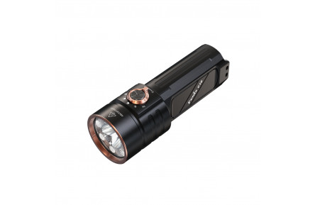 Ліхтар ручний Fenix C16
