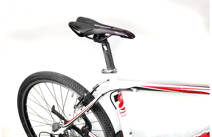 Гірський велосипед Giant Revel W406 26" L білий з чорно-червоним Б/В