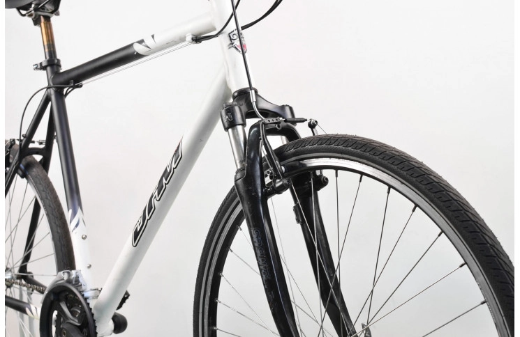 Гибридный велосипед DHM 28" XL бело-черный Б/У