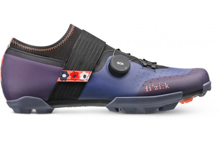 Обувь Fizik FEROX 2 Carbon размер 42,5 сиренево-черная