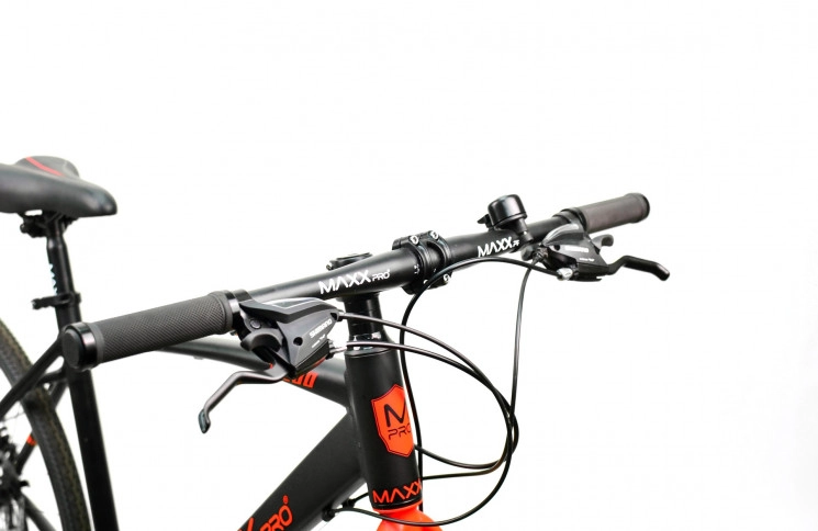 Б/В Гібридний велосипед Maxx Pro T 200
