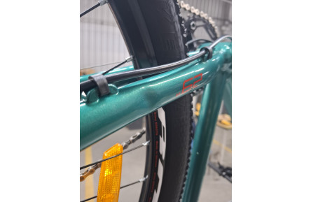 Велосипед уцінений AL 29" Formula ZEPHYR PRO HDD рама-19" темно-сріблястий з зеленим 2025