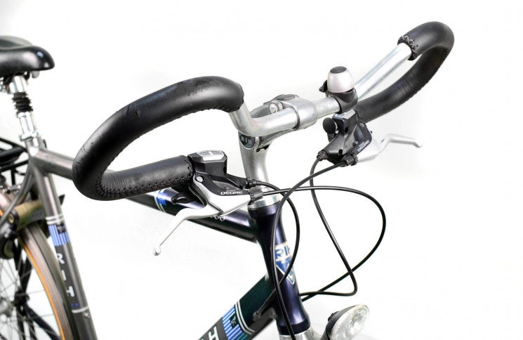 Гибридный велосипед RIH Z-800