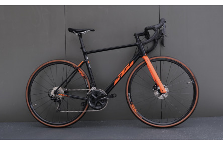 Велосипед KTM REVELATOR ALTO ELITE 28", рама M, чорно-жовтогарячий, 2020 (тестовий)
