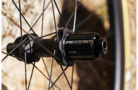 Колесо пер. + задн. 28" ERE EXPLORATOR CCR45 CARBON, Road, 100x12/142x12, CL, HG11, tubeless, черный сатин