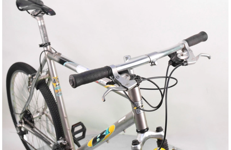 Гірський велосипед Be One Replic 26" XL сріблястий Б/В