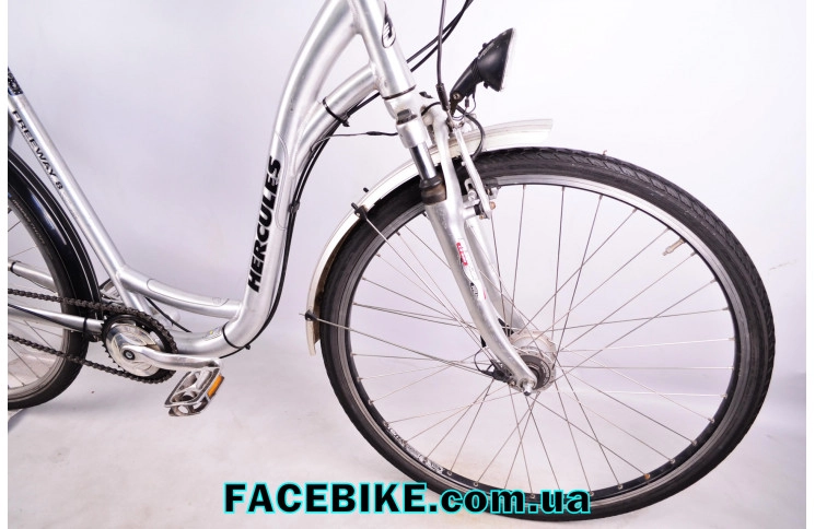 Городской велосипед Hercules