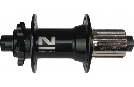 Втулка задн. Novatec D442SB-B12-S4S-11S, 12x148, 32H, 6-bolt, HG11