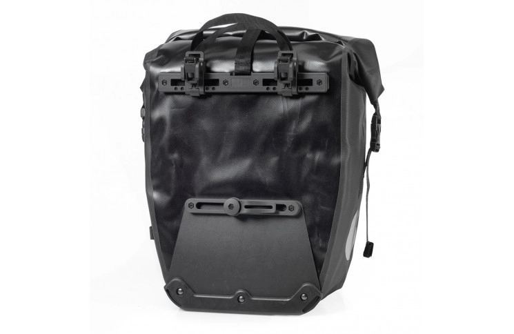 Комплект водонепроницаемых сумок XLC (2 шт), 21x18x46см, черный