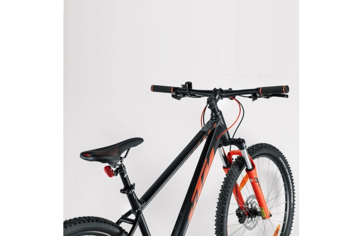 Велосипед KTM CHICAGO 272 27.5" рама M/43, чорний матовий (помаранчевий), 2022