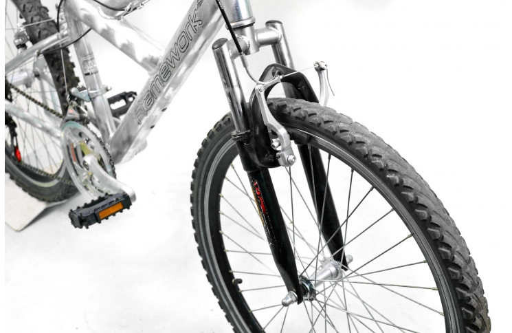 Подростковый велосипед Framework 24" XS серебристый Б/У