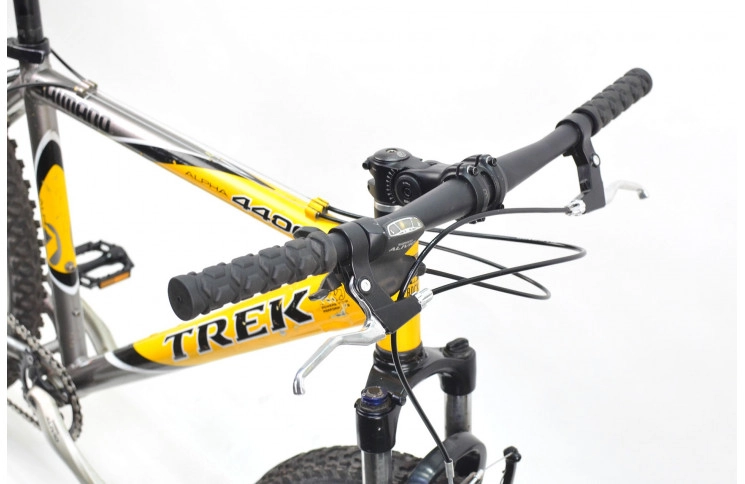 Горный велосипед Trek 4400 Alpha 26" M/46 желто-серый Б/У