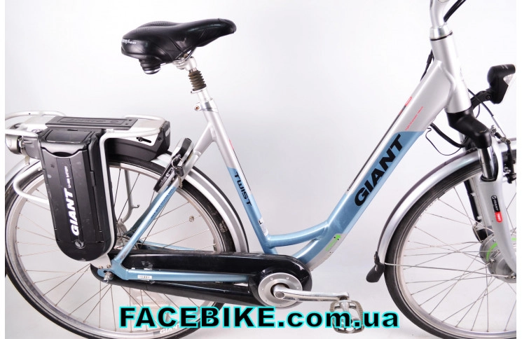 Б/В Електо Міський велосипед Giant
