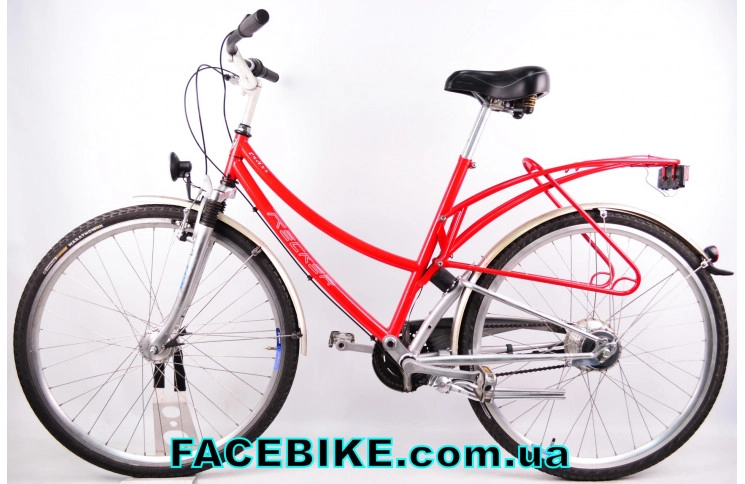 Б/В Міський велосипед Recker