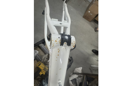 Велосипед уцененный ST 24" Discovery KELLY DD FR рама-11" бело-розовый 2025